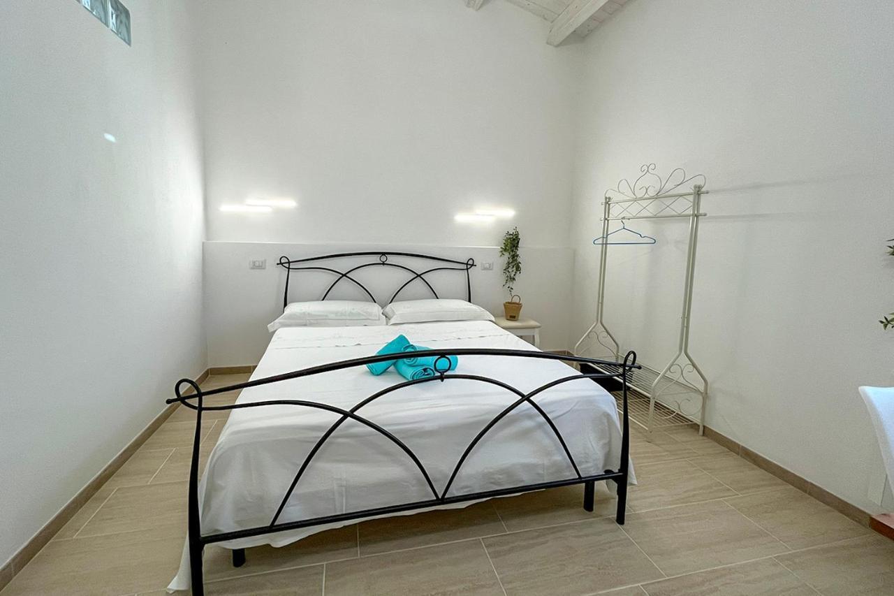 Càbras B&B Dimora Orru - Uva מראה חיצוני תמונה